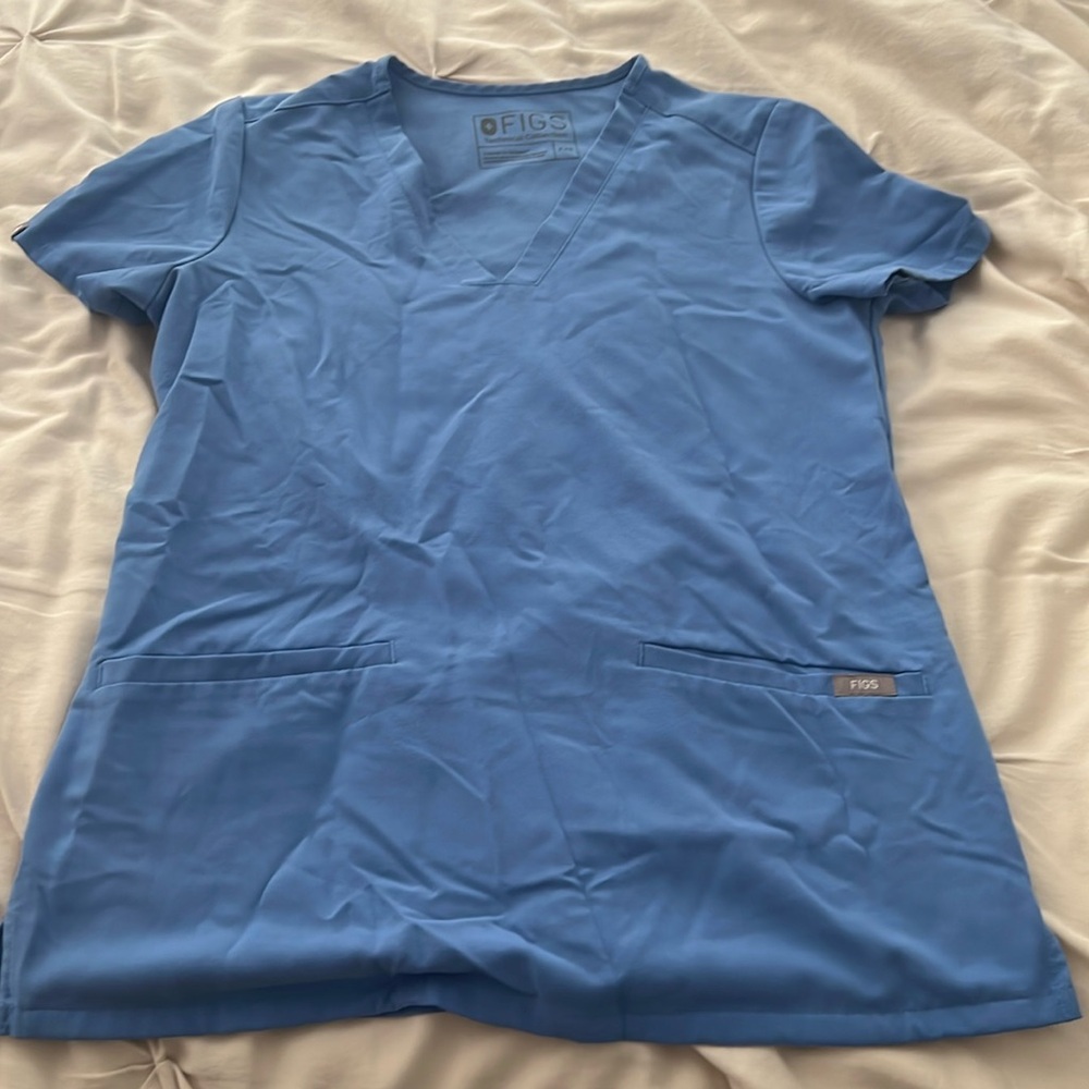 Figs two pocket scrub top